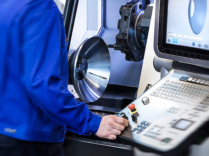 Zerspanung Friedrich Hippe - Zerspanung